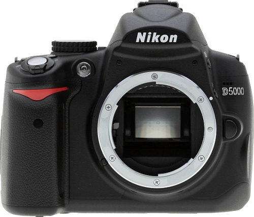 Nikon D5000