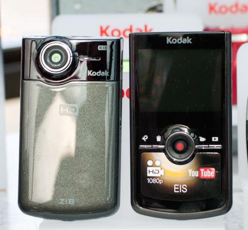    :: Kodak Zi8